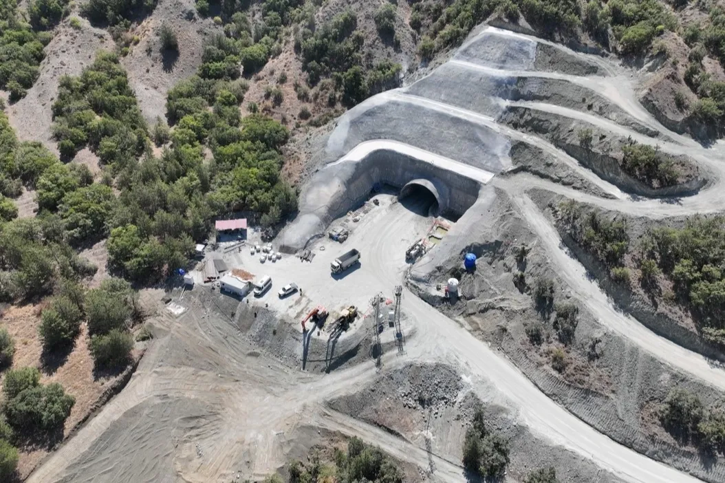 Demir ağlar Ankara'dan Samsun'a örülüyor