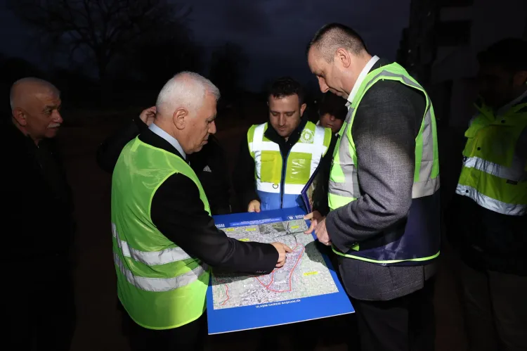 Bursa Büyükşehir'den kent genelinde ulaşım sorunları mesaisine devam