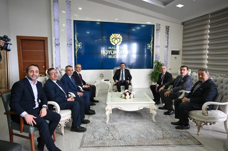 Cumhurbaşkanı Yardımcısı Cevdet Yılmaz'dan Malatya'ya tebrik