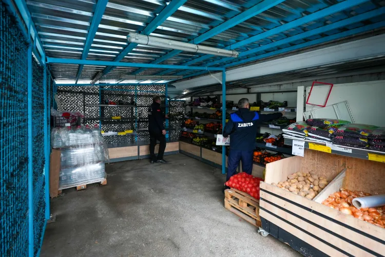 İstanbul Maltepe’de market işgalleri kaldırılıyor