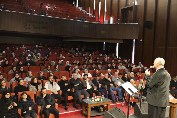 Ayasofya'dan gelen ilahi nağmeler Sakaryalılarla buluştu