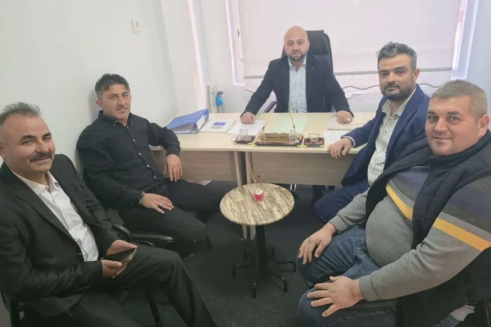 Antalya Kumluca’da Pazarcılar Derneği kuruldu