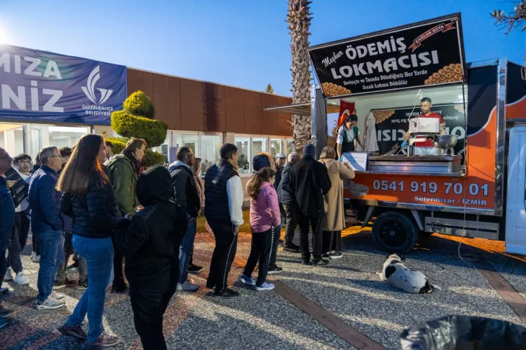 İzmir Güzelbahçe’de şehit ve gazi aileleri iftar sofrasında buluştu