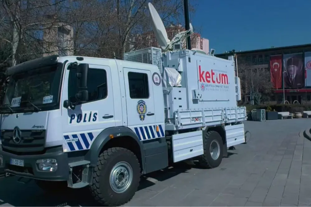 Kırklareli Emniyeti'ne yerli kriptolu telsiz sistemi kuruldu