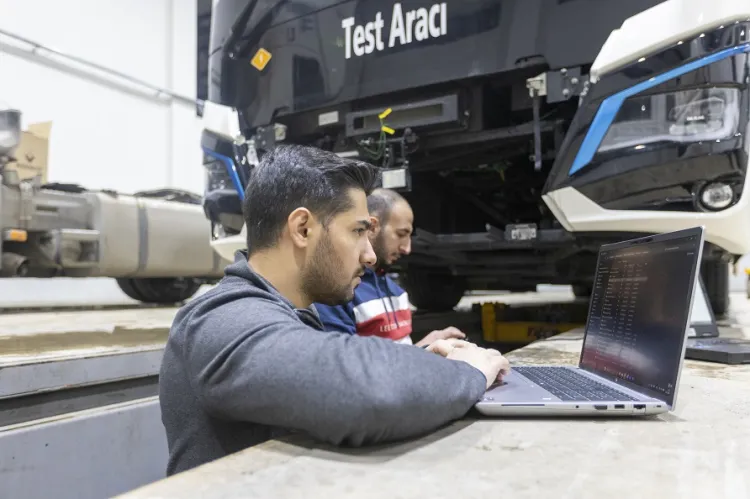 Erzurum ve İsveç’te 'elektrikli otobüs' kar ve buza meydan okudu