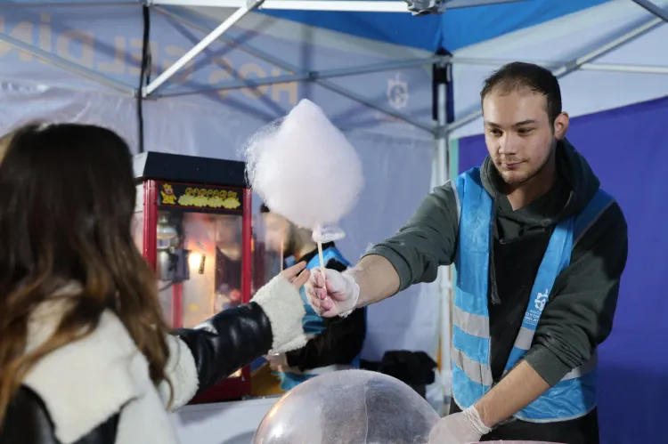 Kocaeli Büyükşehir’den kandil simidi ikramı