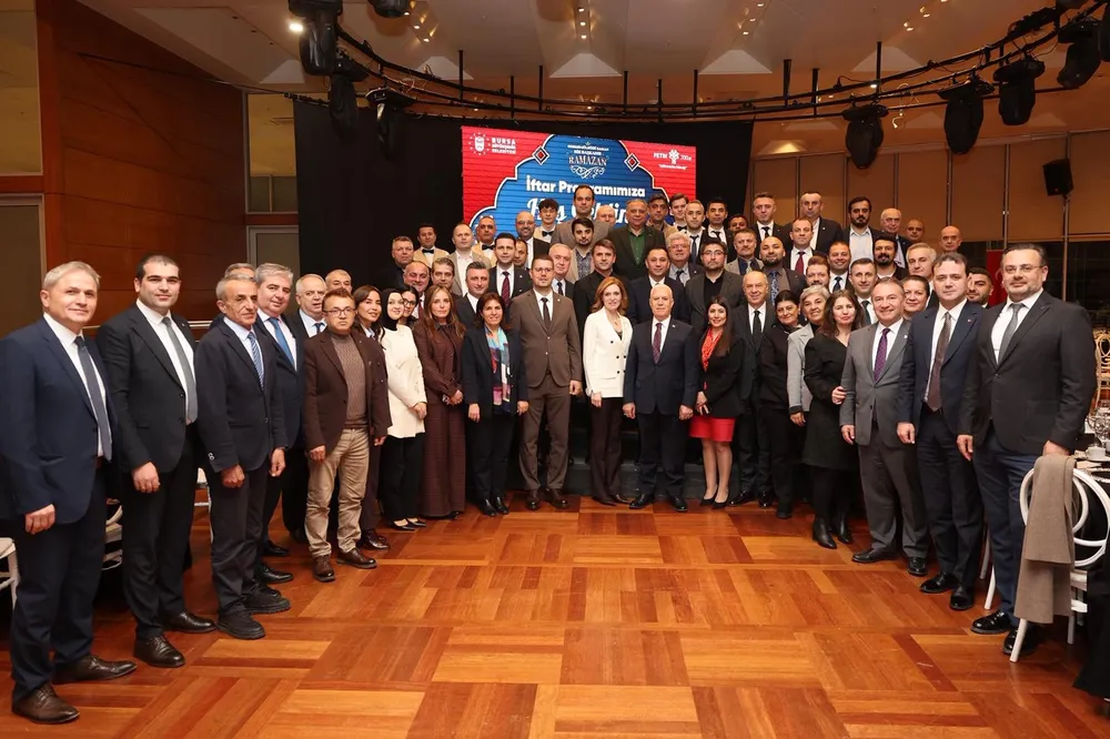 Bursa Büyükşehir Meclisi birlikte oruç açtı