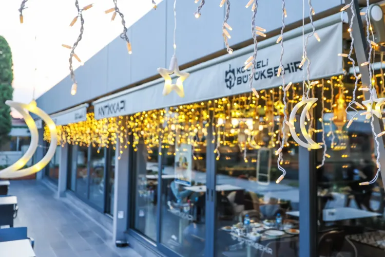 Kocaeli Büyükşehir'in Antikkapısı Ramazan’da 374 bin kişiyi ağırladı