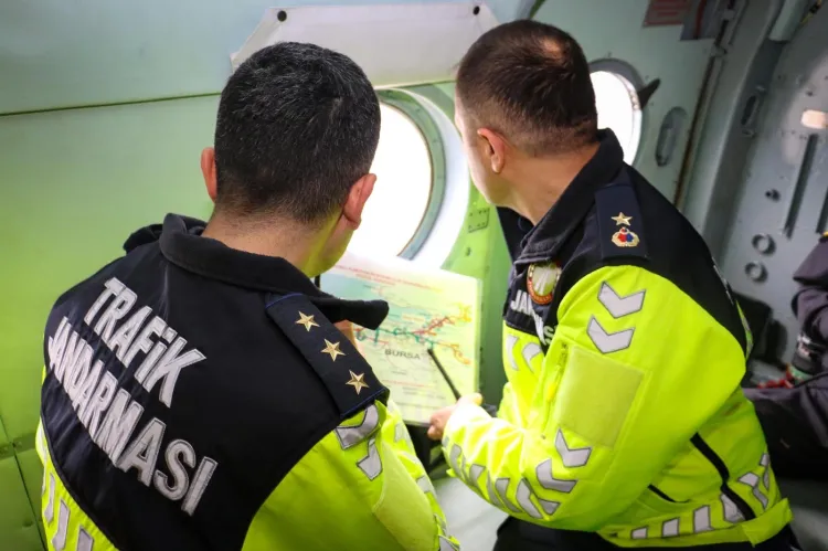 Bursa'da Jandarma havadan ve karadan denetimleri artırdı