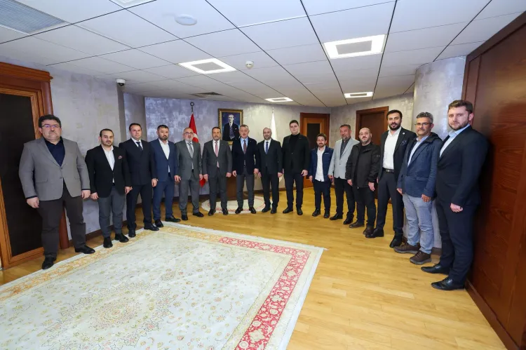 Kocaeli'de Başkan Büyükakın’a ziyaretçi akını