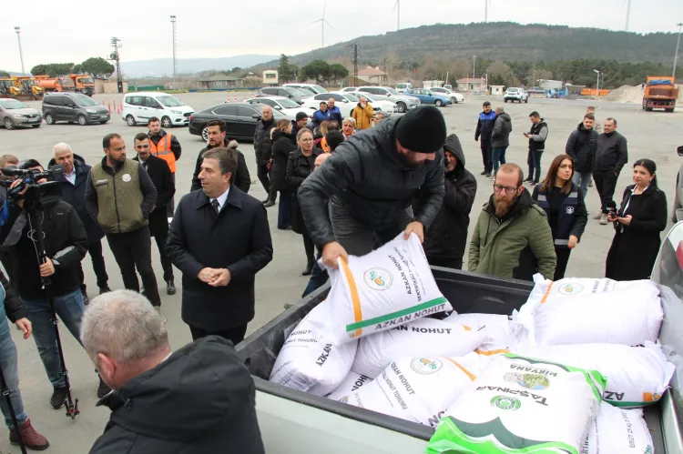 İstanbul Büyükşehir'den çiftçilere girdi ve araç desteği