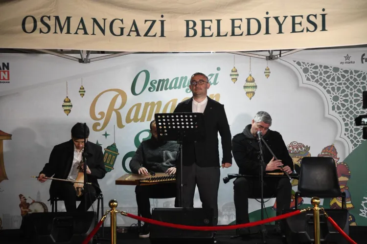 Bursa'da 'Osmangazi Sokağı' huzur veren ezgilerle yankılandı