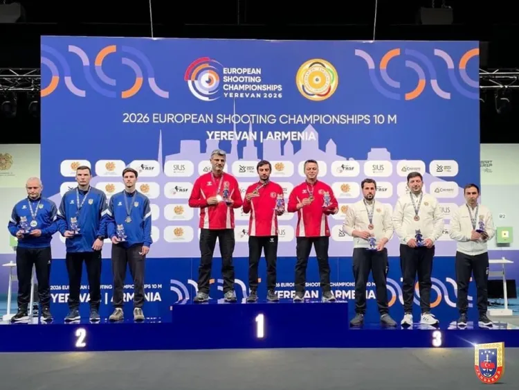 Türk Milli Tabanca Atış Takımı Avrupa'dan 3 madalya ile döndü
