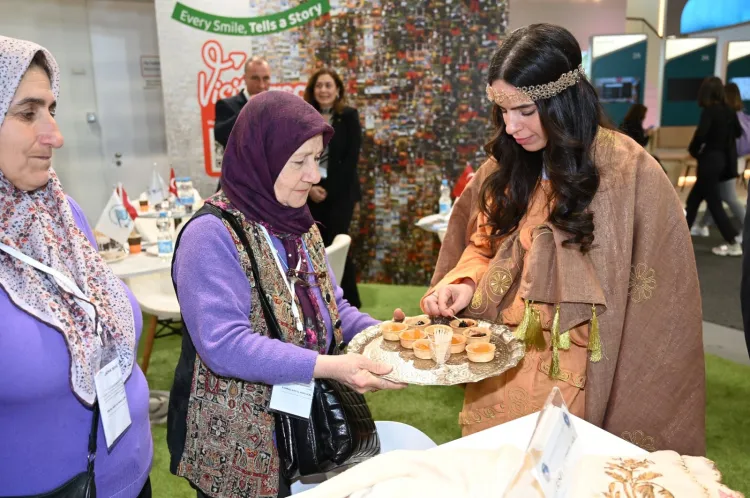 Bursalı kadınlar dünya sahnesinde... Bursa, dünyaya tanıtıldı