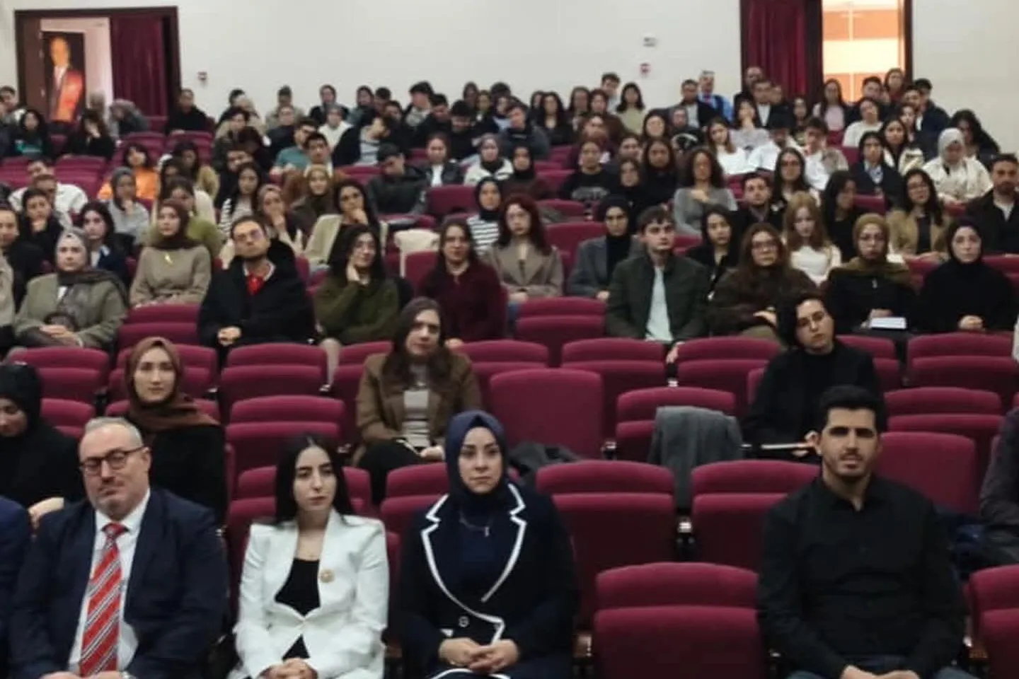 Gemlik'te gençler 'IBAN suistimalleri' konusunda uyarıldı