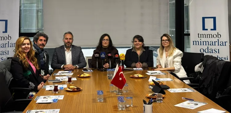 Mimarlardan 21. dönemde 'sağlıklı, planlı ve sürdürülebilir Bursa' vurgusu