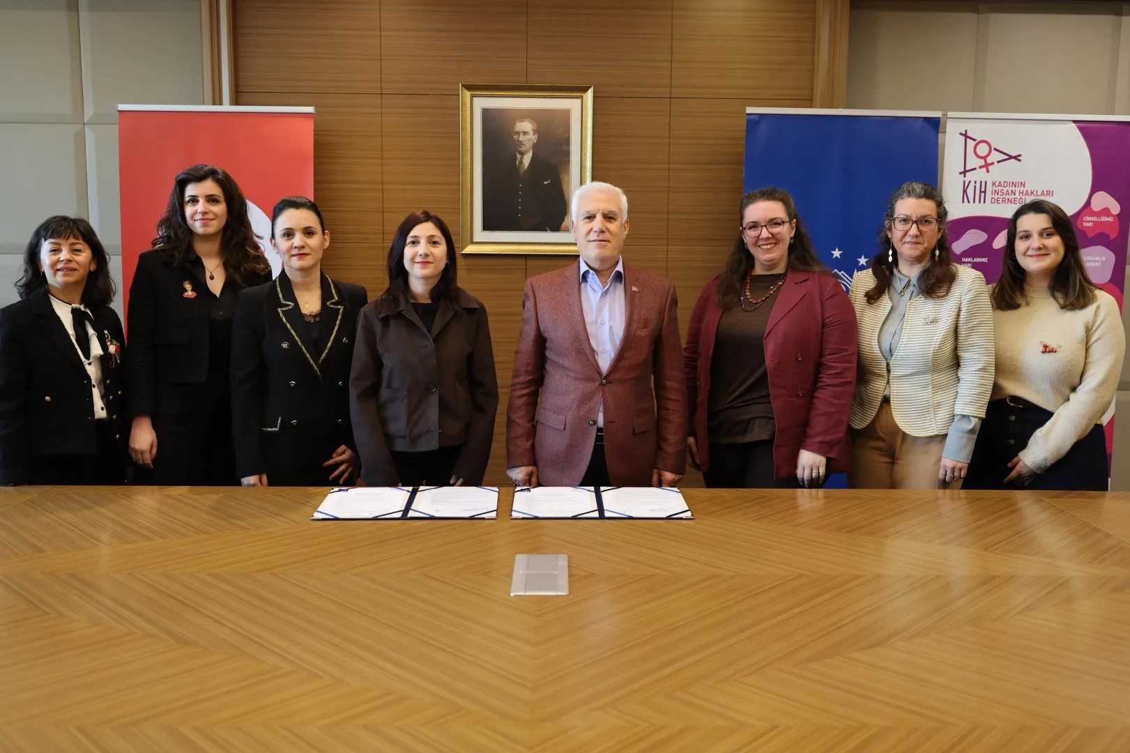 Bursa Büyükşehir'den kadınlara hak bilinci desteği