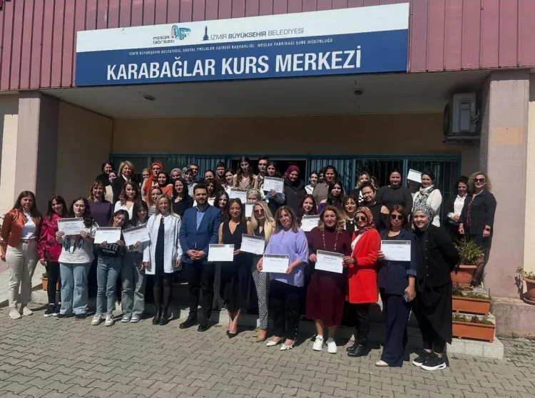 İzmir'de Meslek Fabrikası ile kendi işinin patronu oldu