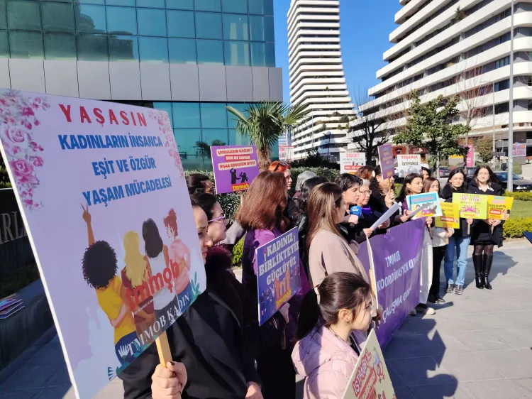 Bursa'da BAOB Özgürlük Meydanı'nda 8 Mart